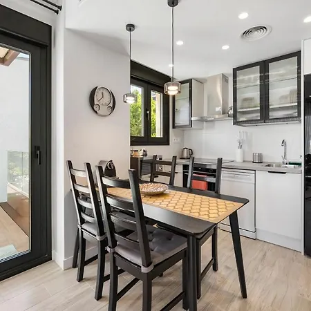 Lxr Aurea 2 Bedrooms Near The Sea Apartment *